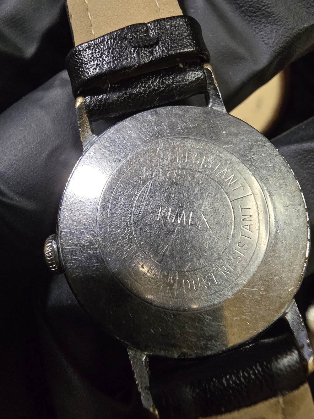 TIMEX Vintage Mechanical Watch 23150-2472 - 30mm - Picture 5 of 6
